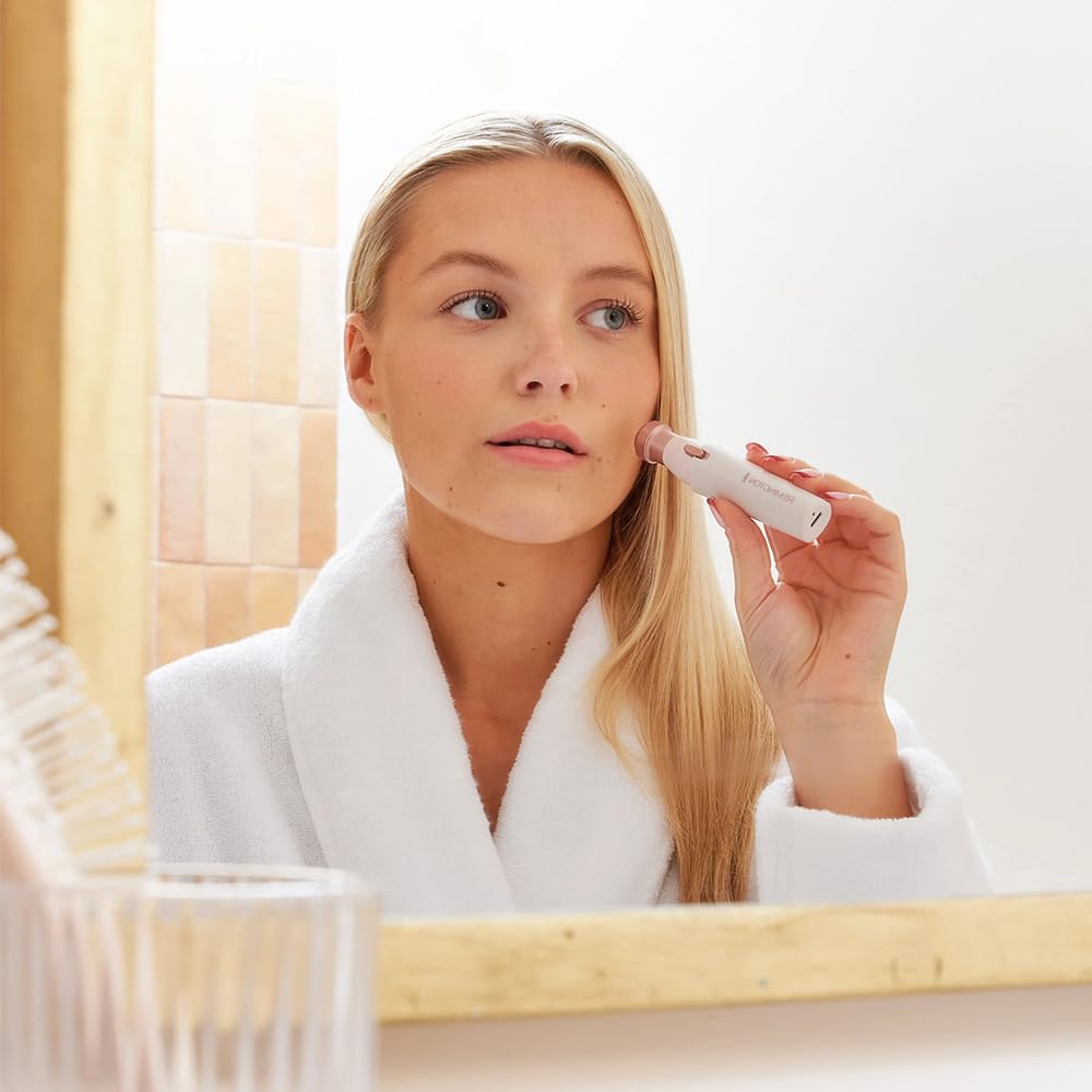 White 2-in-1 Waterproof Facial Hair Remover J4760